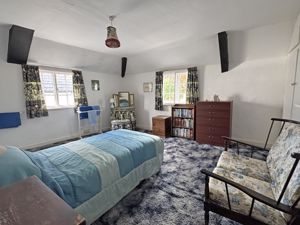 Photo 11- click for photo gallery